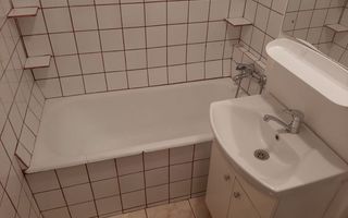 Garsoniera in zona Gorjului (Centrala Proprie-6 minute de Metrou) - Poză 4