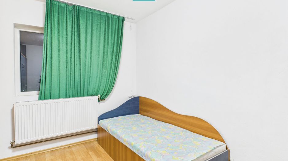Apartament spațios cu 3 camere, decomandat - Poză 4