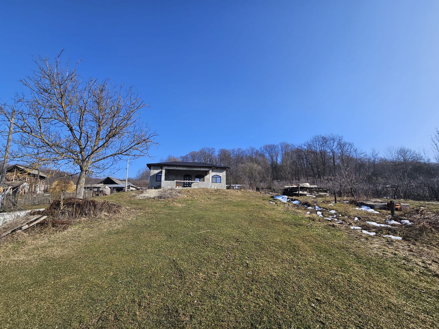 Casă pe platou, liniște și natură – Boțești, Argeș - Poză 13