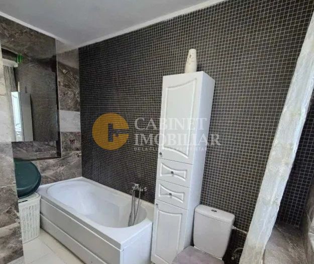 3 Camere Decomandat  Bloc Nou + Loc De Parcare -Cug - Poză 7
