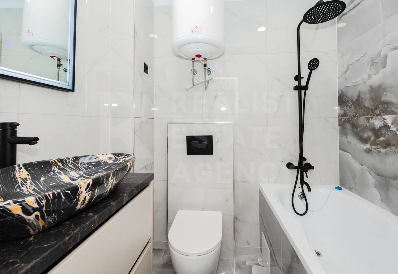 Vânzare, apartament,2 camere, str. Piata Unirii Principatelor,Buiucani - Poză 9