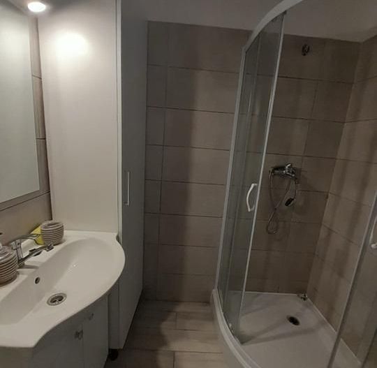 GARSONIERA- METALURGIEI, CENTRALA PROPRIE, BLOC NOU, MOBILAT MODERN - Poză 6