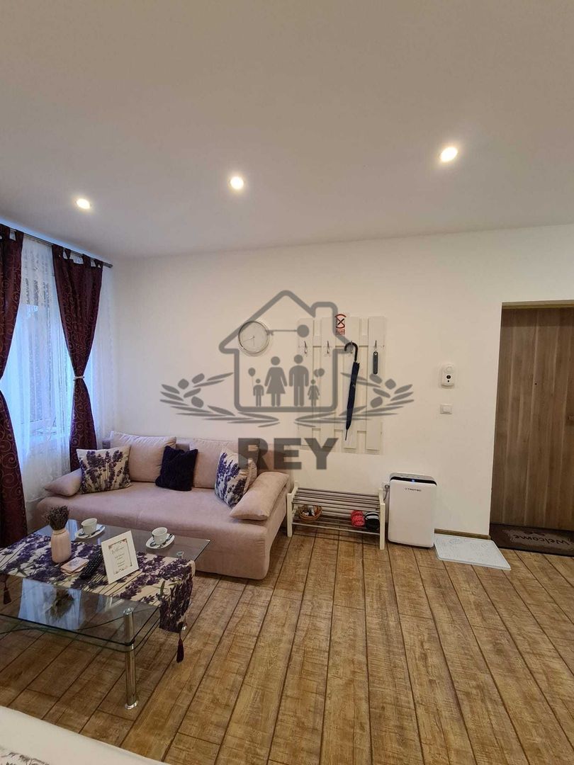 Garsonieră mobilată, zonă ultracentrală, ideală pentru regim hotelier - Poză 3