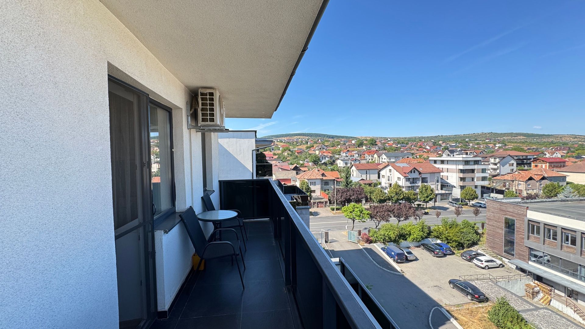 APARTAMENT 3 CAMERE | 2 BAI I 72 MP UTILI + 16 MP BALCOANE | C.Coposu - Poză 1