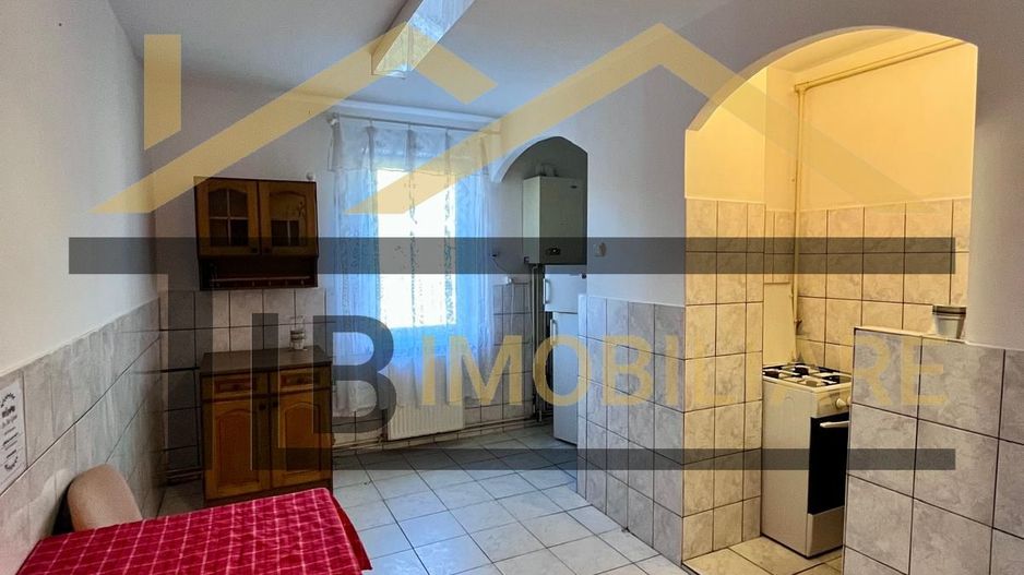 Apartament de 2 camere, decomandat, 60mp, Zona UMF - Poză 6
