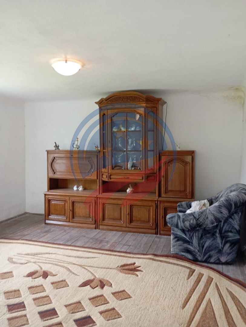 REDUCERE PRET - CASA RENOVABILA + 600 MP TEREN - BARIERA VALCII - Poză 9