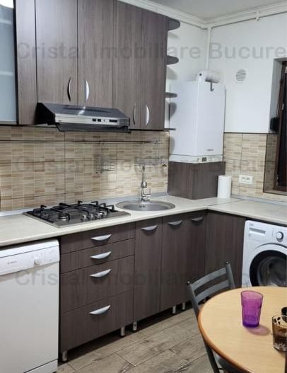 Vanzare Apartament 3 camere 60 mp + 40 mp terasa, Zona 13 Septembrie - Poză 7