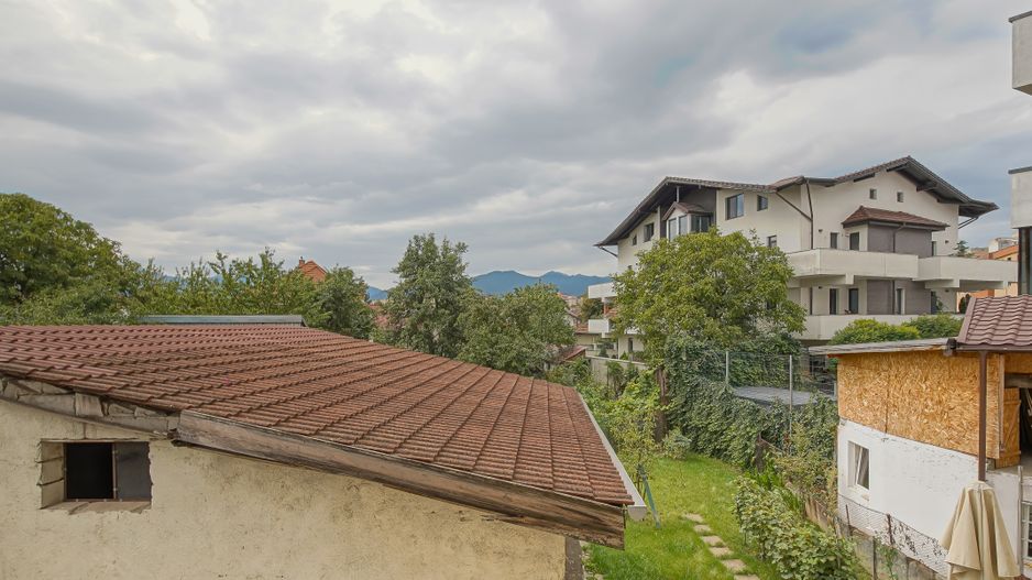 Confort de apartament, libertate de casă – 3 camere, curte și garaj - Poză 30
