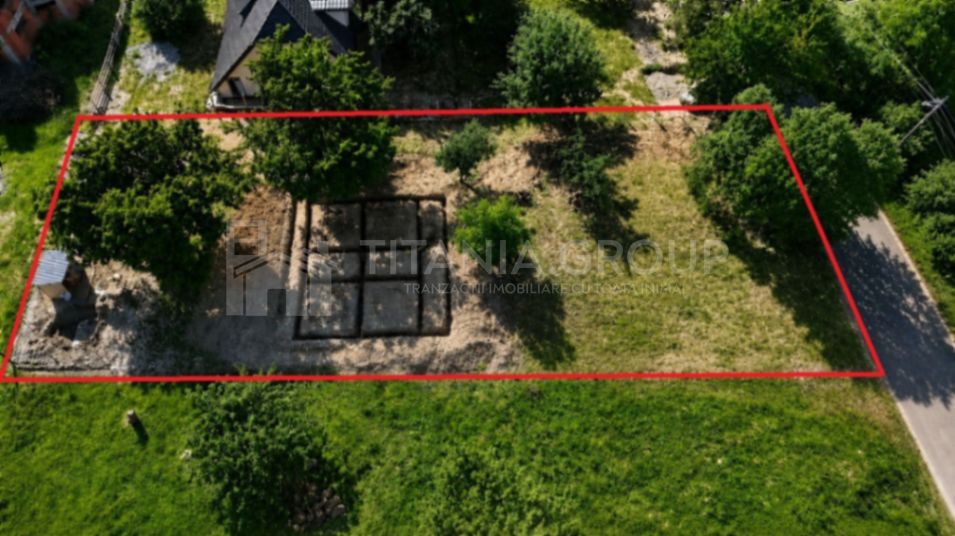 Teren cu autorizație , proiect și utilități trase, priveliște Bran Tohanita - Poză 9