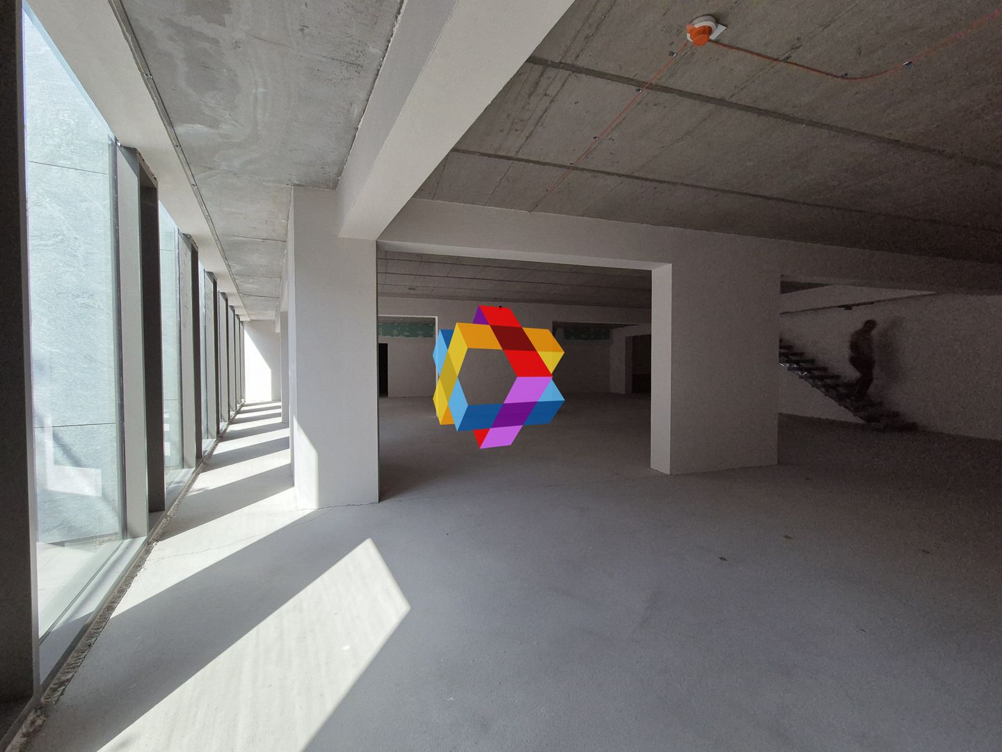 Spatiu ultramodern  nou - 595 mp - Poză 2