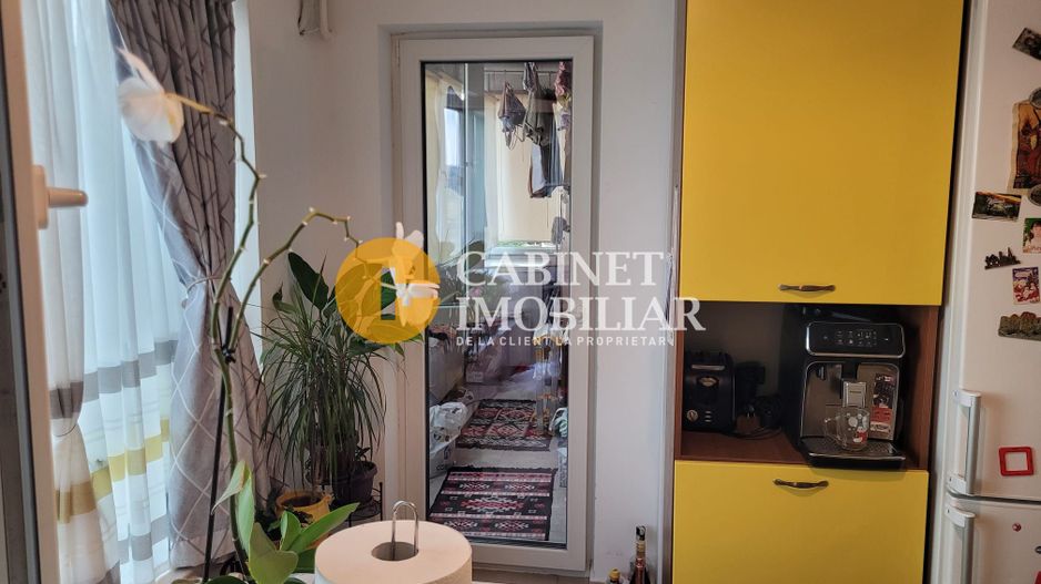 Apartament 3 camere DECOMANDAT - PACURARI - Poză 4