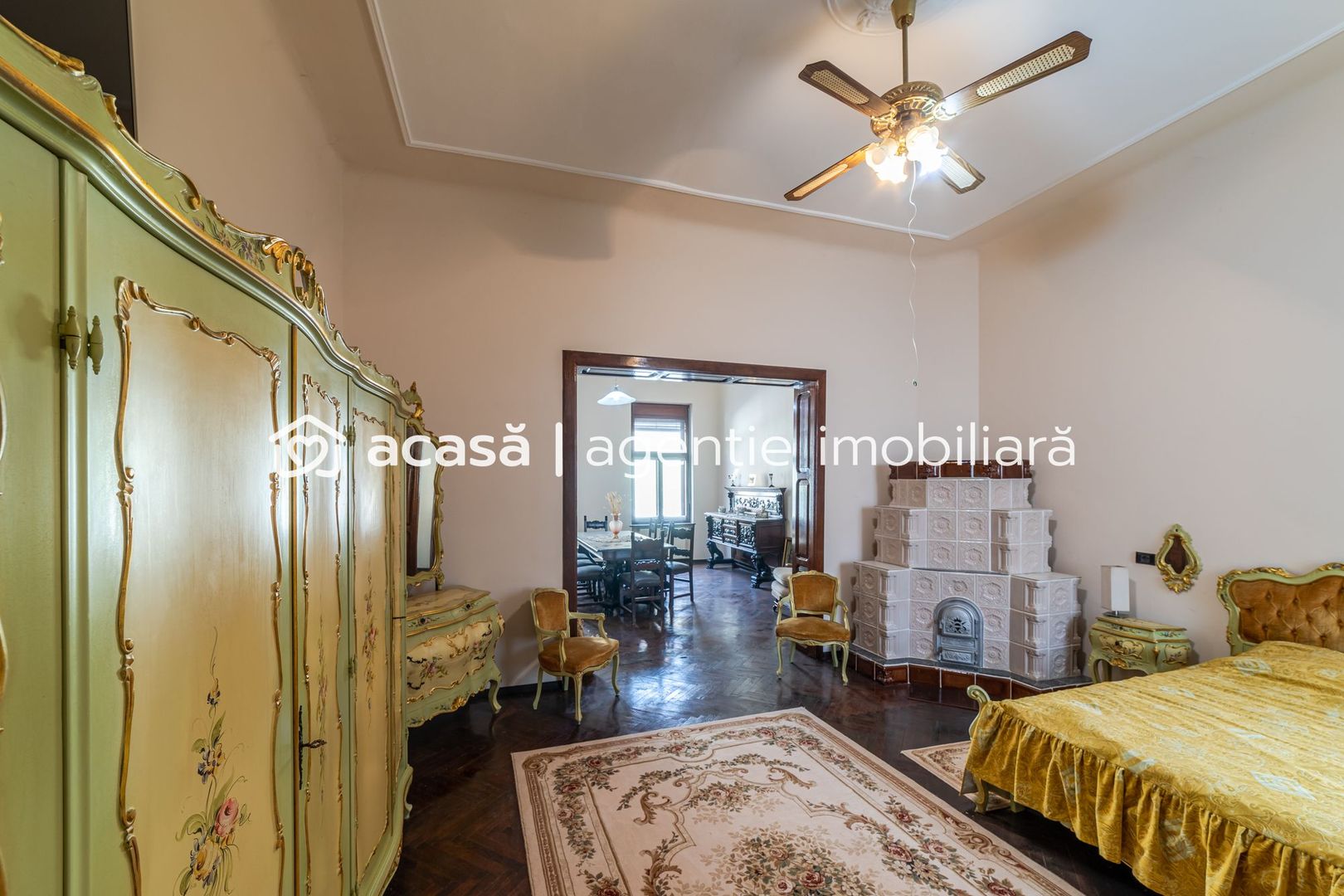 Apartament spațios cu 4 camere situat Ultracentral - Poză 3