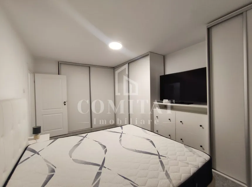Apartament cu 3 camere decomandate | Zona Iulius Mall — fotografia 3