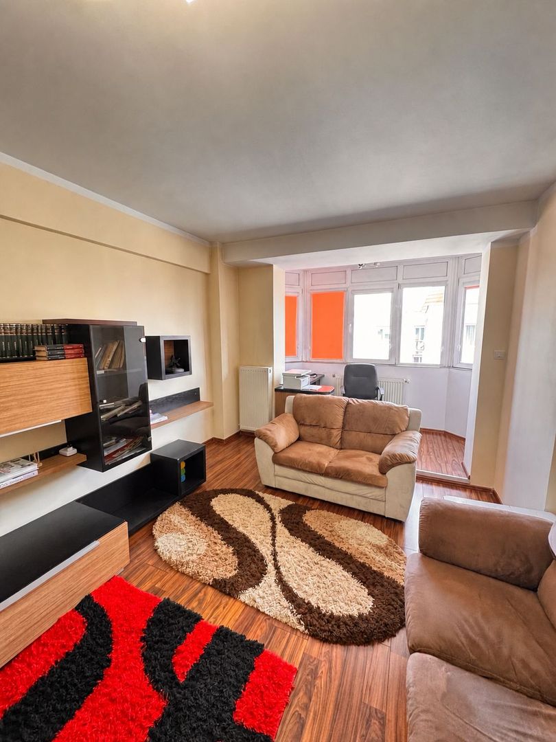 Apartament 3 camere decomandate | Etaj 8 | Priveliște panoramica - Poză 3