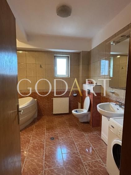 Apartament 4 camere | Nordului | Loc de parcare - Poză 3