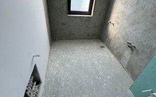 Vila Otopeni Odaile, curte GENEROASA 390m2 - Poză 12