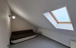 Apartament pe 2 nivele intrare Dumbravita - Poză 12