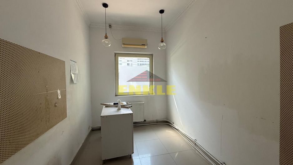 DE ÎNCHIRIAT – SPAȚIU COMERCIAL 140 MP | ZONA UNIRII - Poză 3