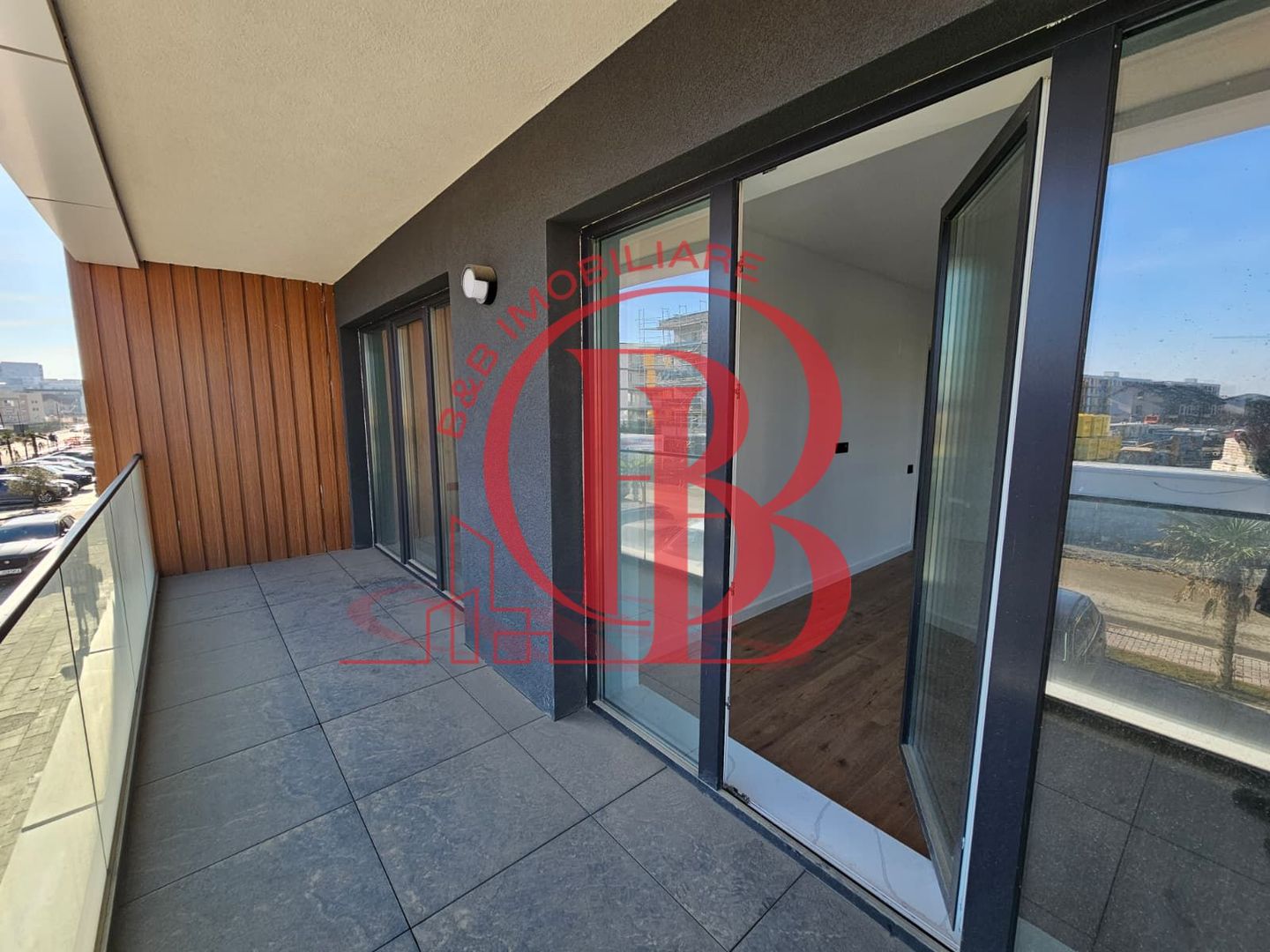 4 camere finalizat Complex Premium-piscina - pista alergare in incinta - Poză 19