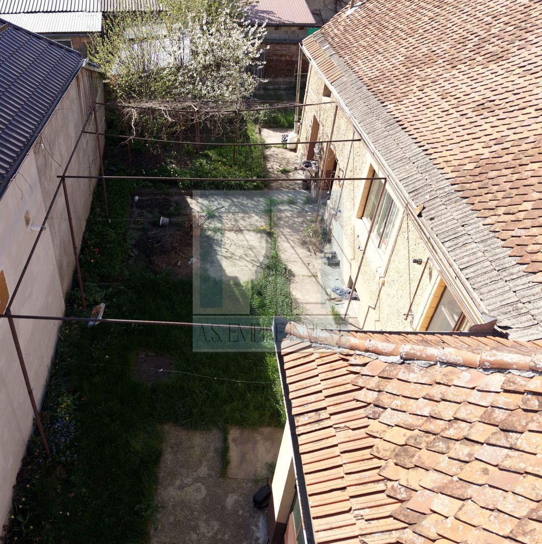 Casa 3 camere,singur in curte,360 mp teren - Halchiu/Brașov - Poză 7