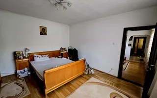 Casa de vanzare cu teren mare pe Ady Endre Aradul nou - Poză 21