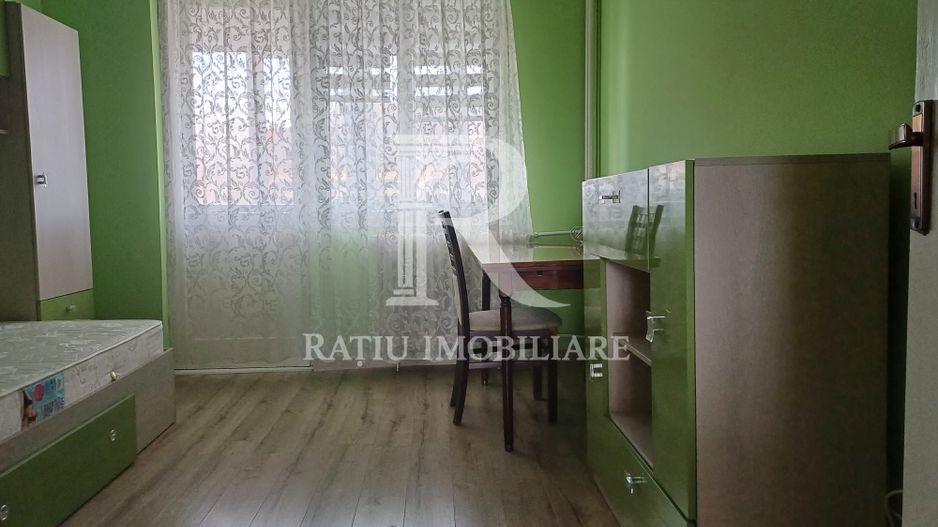 Apartament cu 3 camere | Ultracentral  | Oradea - Poză 1