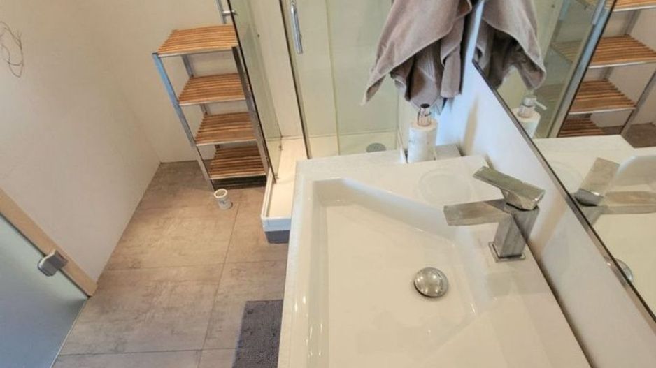 Apartament 2 camere in bloc nou in zona Decebal cu loc de parcare - Poză 8