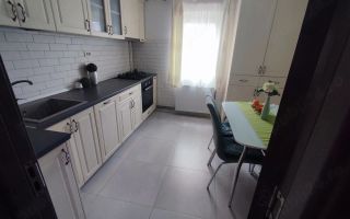 Apartament 3 camere Lipovei etaj 1 cu centrala - Poză 4