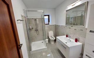 Casa de inchiriat in Selimbar. Zona stadionului/ politie - Poză 6