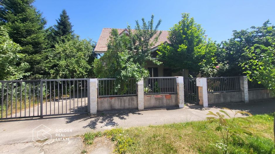 Casa individuala + locuinta secundara de vanzare in Giroc - Poză 1