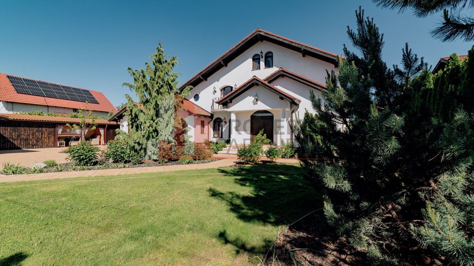 Proprietate de lux în Ghimbav, la doar 10 minute de Brașov - Poză 32