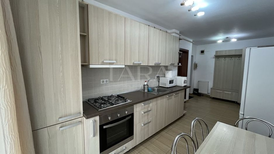 Apartament 2 camere, zona Florilor, Florești - Poză 3