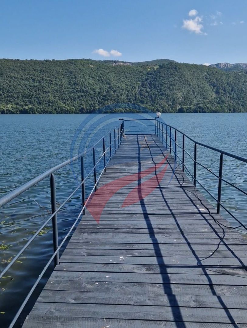 Pensiune Premium de Vânzare pe Malul Dunării – Eșelnița | 0% Comision - Poză 26