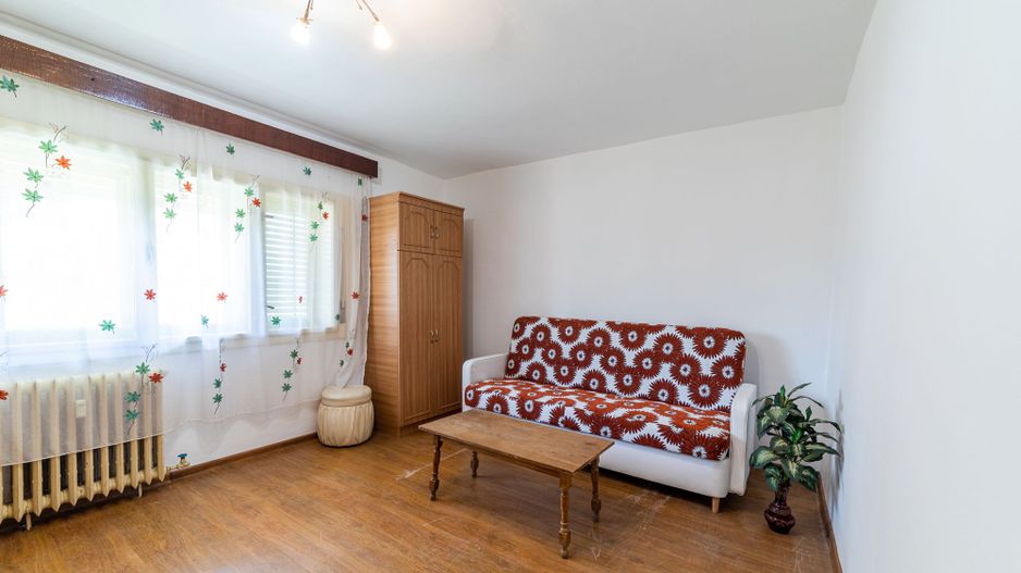 VANDUTA! Apartament cu o cameră, zona Romanilor - Poză 2