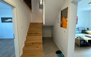 Casa deosebita intr-un cartier privat cu bariera - Poză 19
