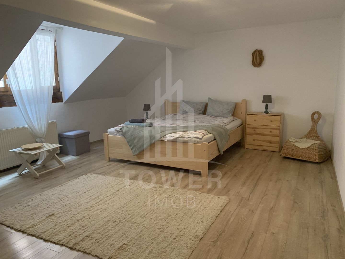 Casa single, cu 3 apartamente si garsoniera , regim hotelier-zona ultracentrala - Poză 8