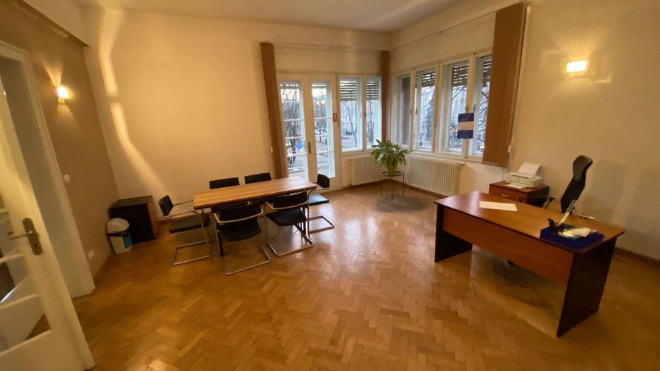 Spațiu de birouri de 143mp de închiriat în zona Central - Poză 1