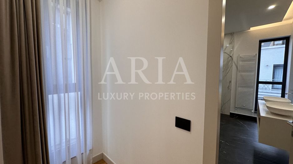 Vila de LUX cu 7 camere IANCU NICOLAE - Poză 21