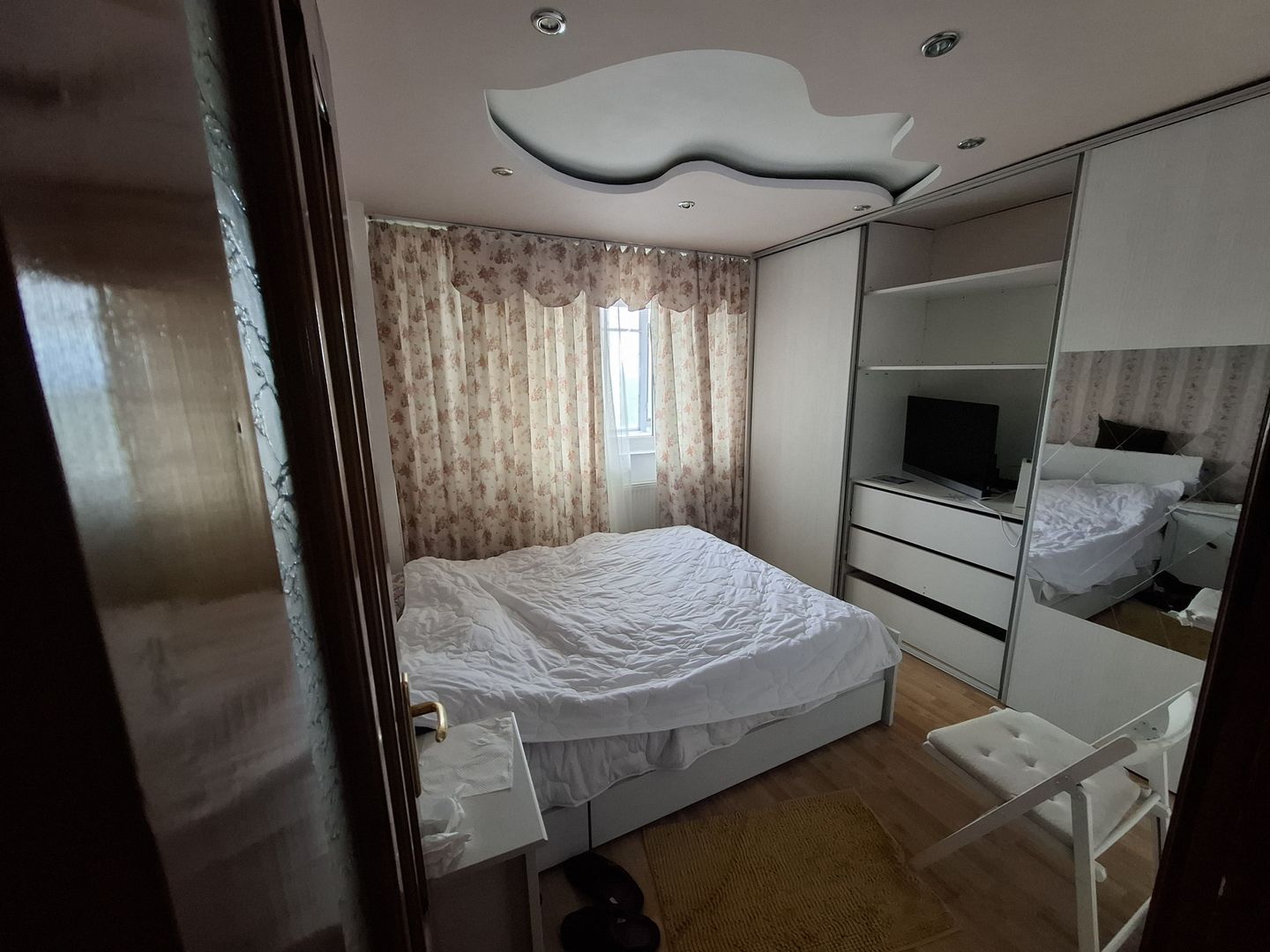 Apartament 3 camere decomandat insula de agrement - Poză 14