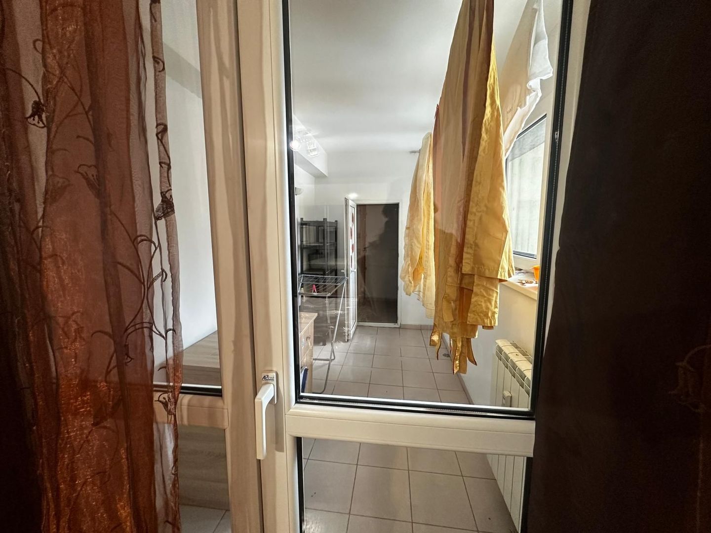 Apartament 3 camere, etaj 2, balcon închis, mobilat complet, Pantelimon - Poză 7