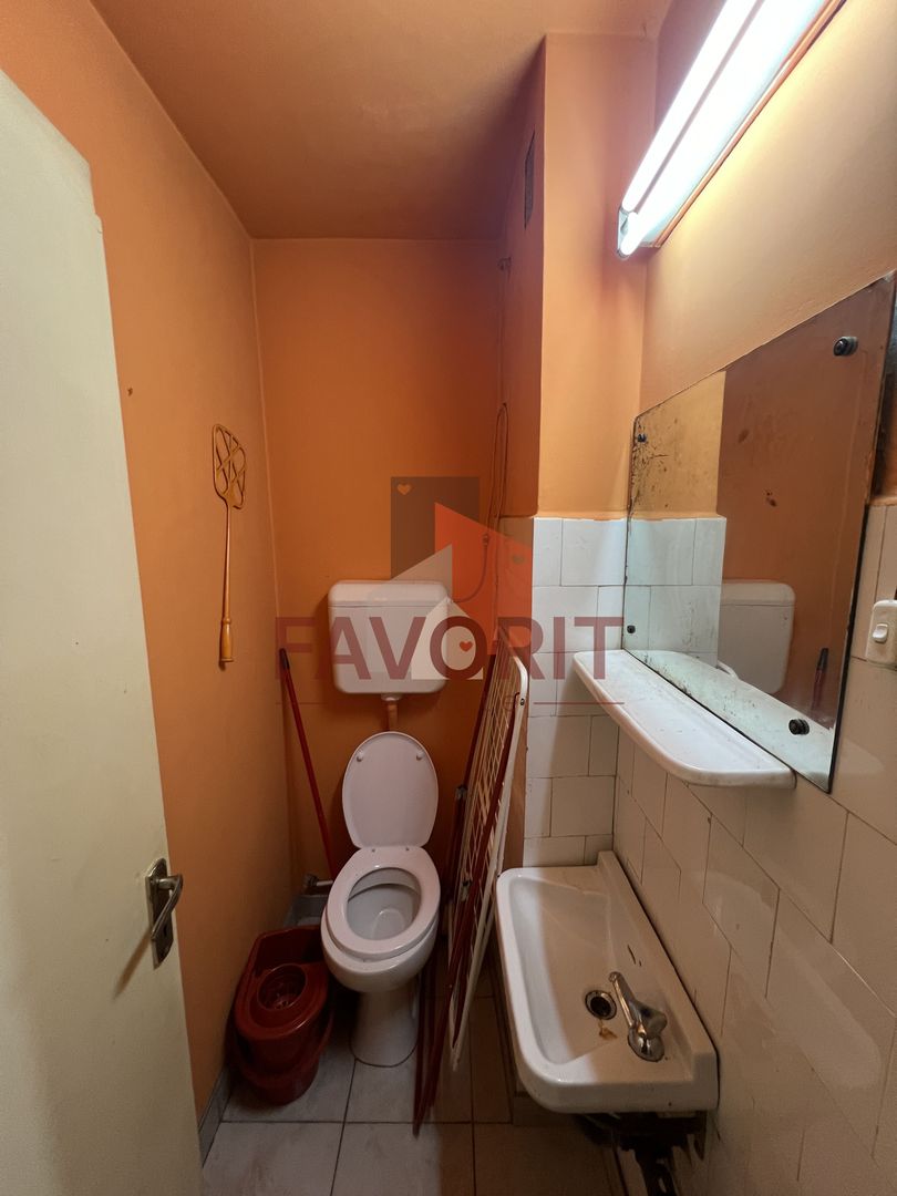 3 Camere Decomandat Central –90mp | Vizibilitate Excelentă | Potențial - Poză 12