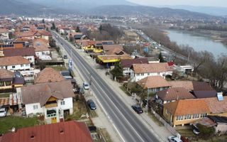 Statie PECO functionala in Calimanesti cu potențial de investitie - Poză 3