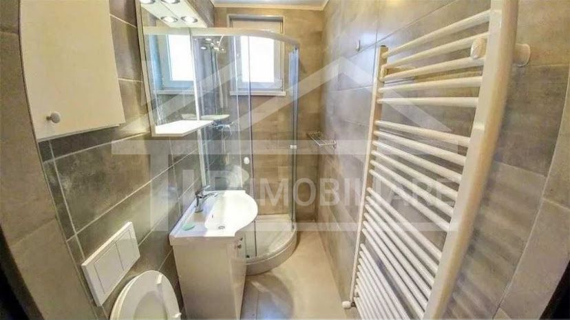 Apartament cu 2 camere, 40mp, Zona Libertatii - Poză 4
