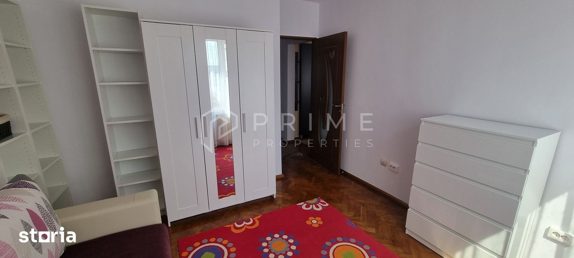 Inchiriez apartament 3 camere in Tudor amenajat mobilat si utilat - Poză 6
