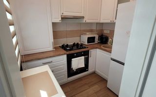 Etaj 1 . Bloc nou. Mobilat si utilat - Poză 6