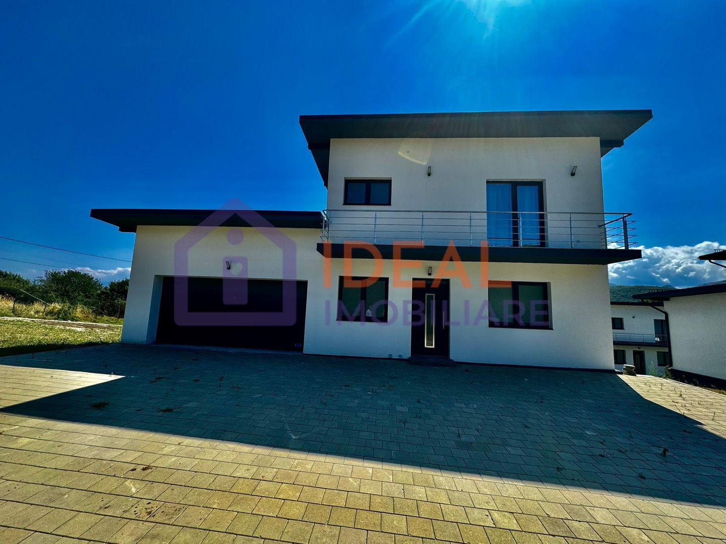 Casă premium D+P+E | Mobilată complet | Teren 634 mp | Cisnadioara - Poză 2