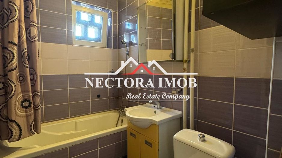 NECTORA IMOB-Apartament 2+1 camere, Zona ULTRACENTRALA, Etaj 2, 50 mp - Poză 6