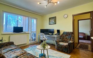 Apartament 2 camere – Bd. Saturn etaj 3/4, Brașov - Poză 1