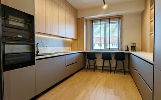 Apartament prima inchiriere cu 3 camere, nou, mobilat lux. - Poză 5
