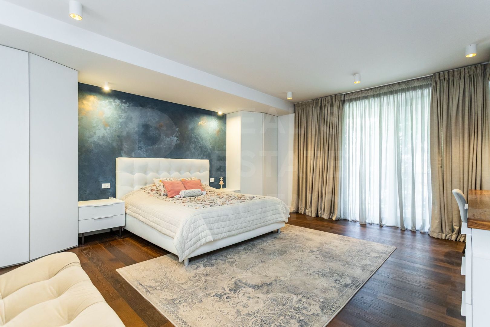 Chirie, apartament, 3 camere, str.  Serghei Lazo, Centru - Poză 11